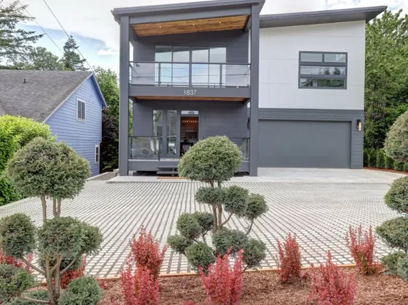 (undisclosed Address), Astoria, OR 97103