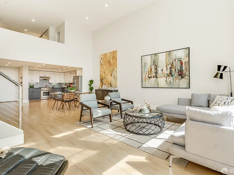 920 Harrison St #7 — Photo 2