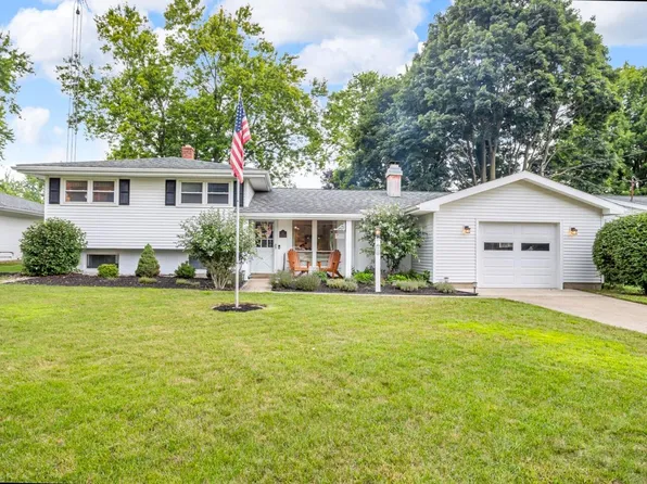 438 Marshall St, Brooklyn, MI 49230