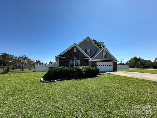 114 Wedgefield Dr, Salisbury, NC 28147