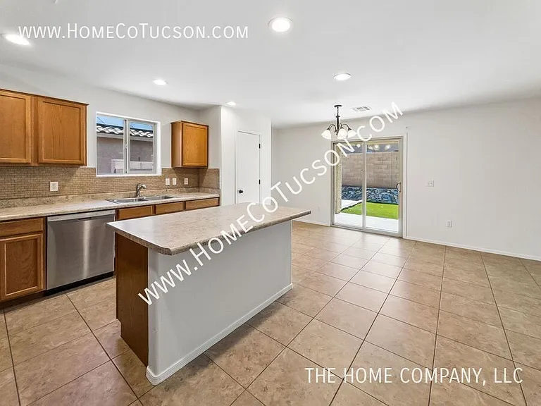 14360 N Fragile Clay Ave — Photo 24