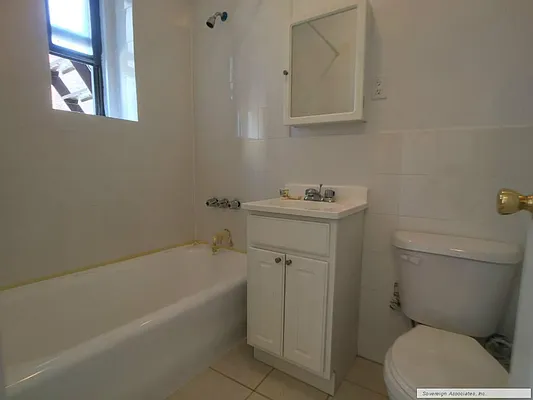 Rented by Sovereign Associates | media 20