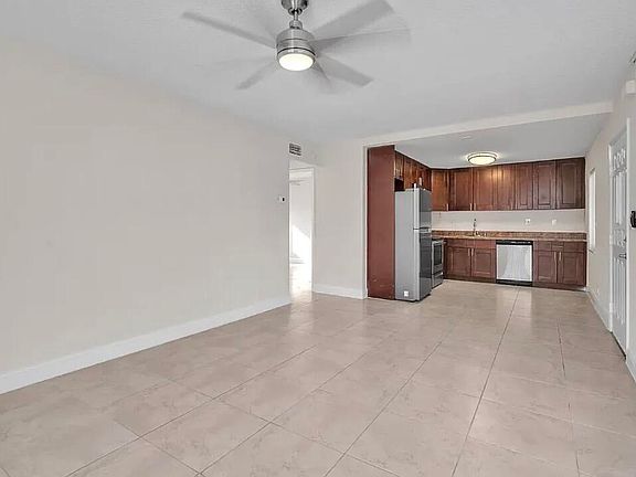 4th image of 655 Jeffery St APT 7