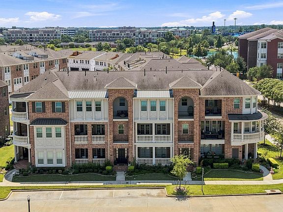 2nd image of 183 Grace Point Dr
