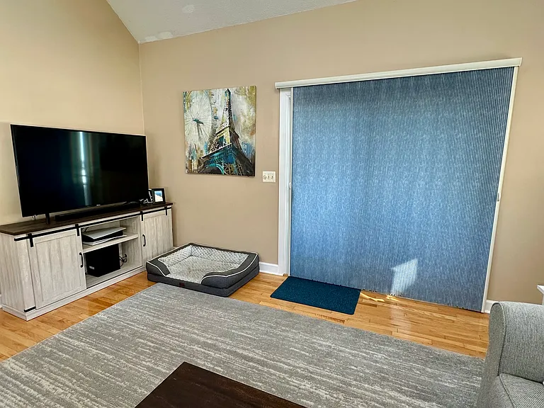 140 Maple Rd — Photo 5