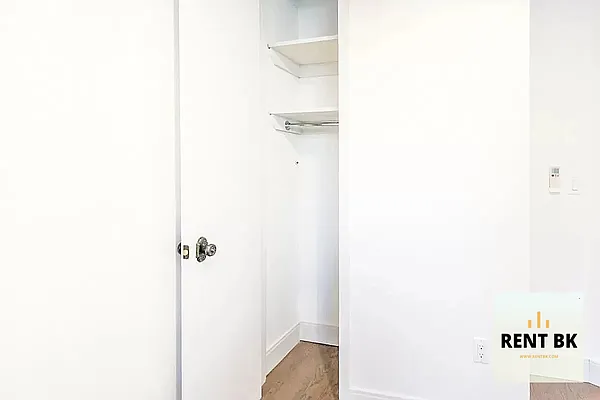 Rented by RENTBK LLC | media 7