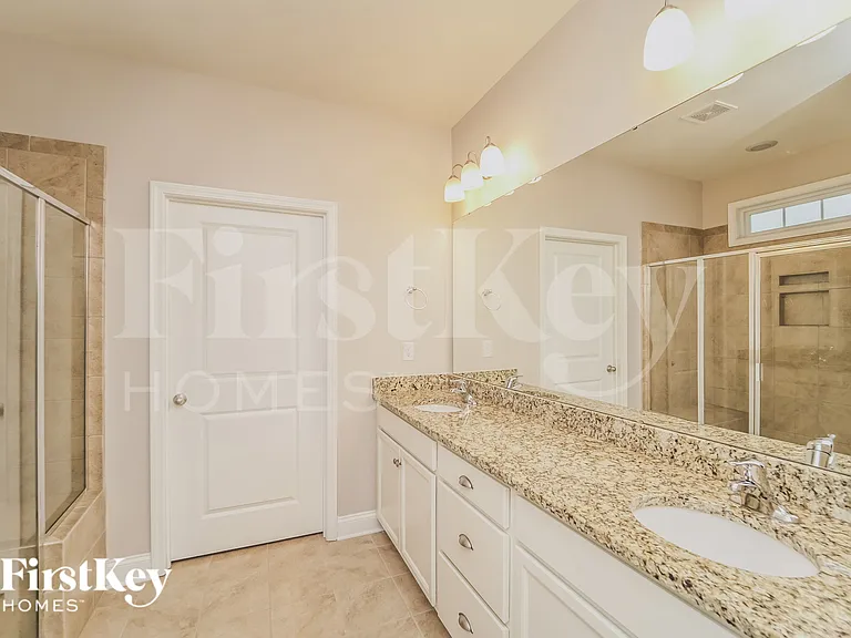 124 Ridgemont Ln — Photo 10