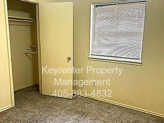 5th image of 5316 Briarwood Dr
