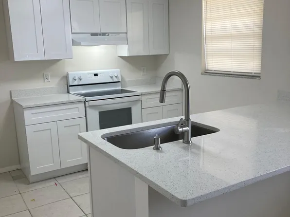 223 Fairlane Ave #223, Orlando, FL 32809