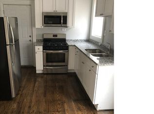 117 E 70th St APT 1, Chicago, IL 60637