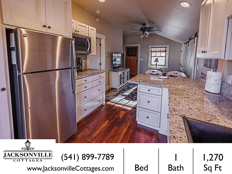 375B S 4th St — Photo 3