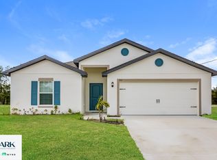 852 Youngreen Dr, Fort Myers, FL 33913