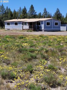 100120 Highway 97 N, Chemult, OR, 97731