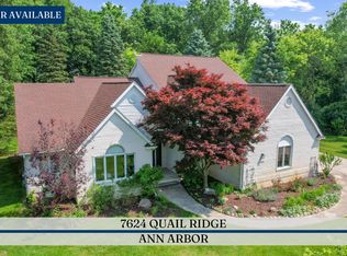 7624 Quail Ridge Dr, Dexter, MI 48130