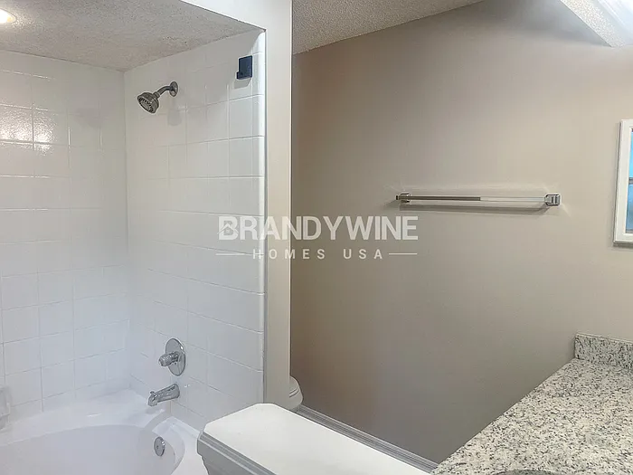 8126 Fieldside Dr W — Photo 9