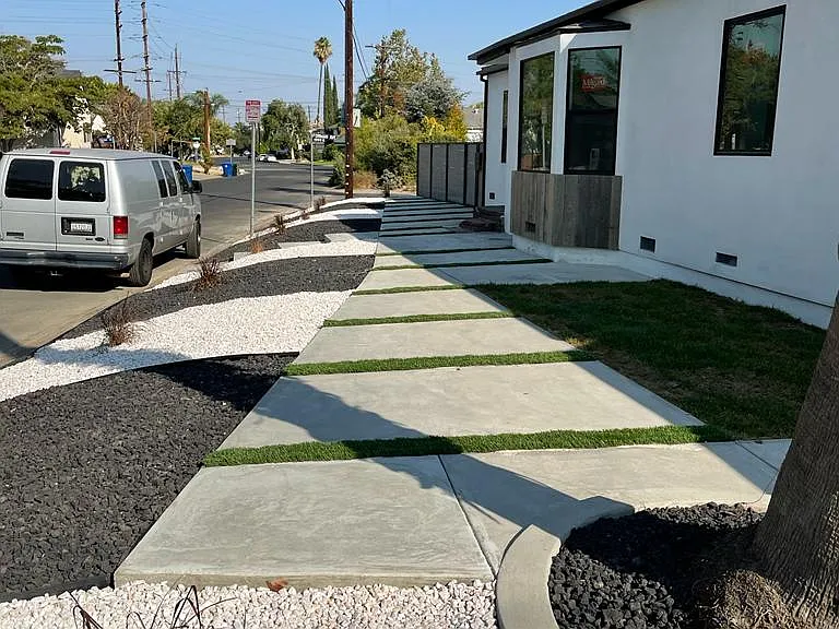 4843 Forman Ave — Photo 13