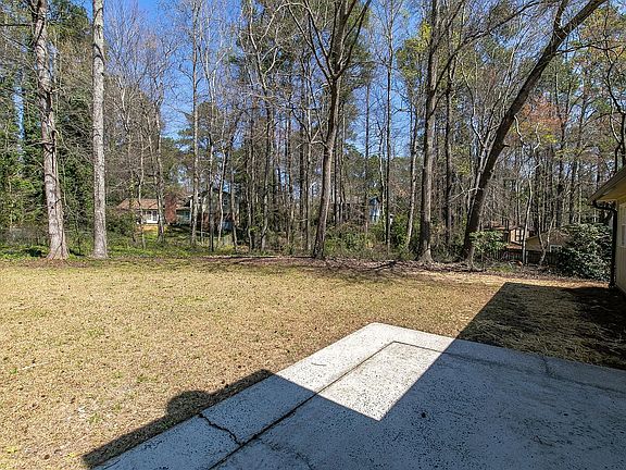 5th image of 3369 Mountain Hollow Dr