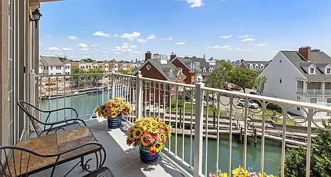 205 Shearwater Ct West, #32