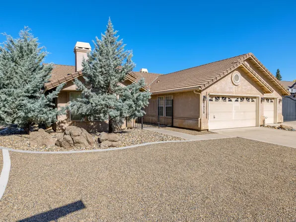 3939 S Vickie Court, Visalia, CA 93277