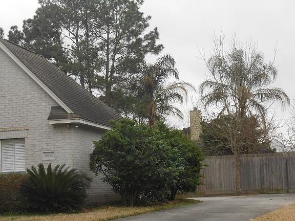 3rd image of 9822 Southwick Dr