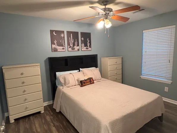 50 Arnold Palmer Dr Unit 400C, Lake Ozark, MO 65049