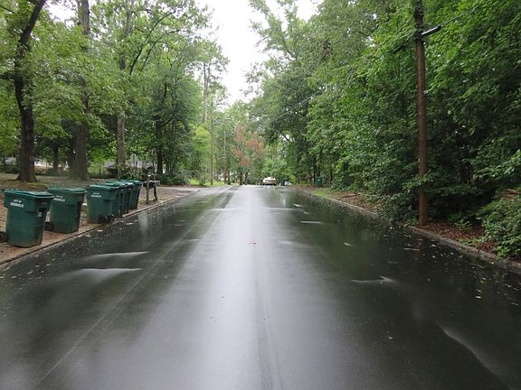 4th image of 602 Highland Park Dr