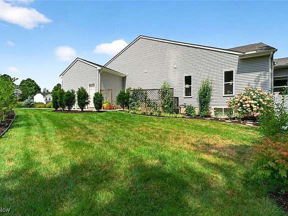 5th image of 37565 W Fenwick Dr