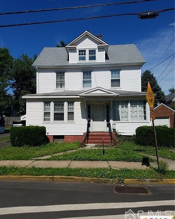 2nd image of 5 Dix St