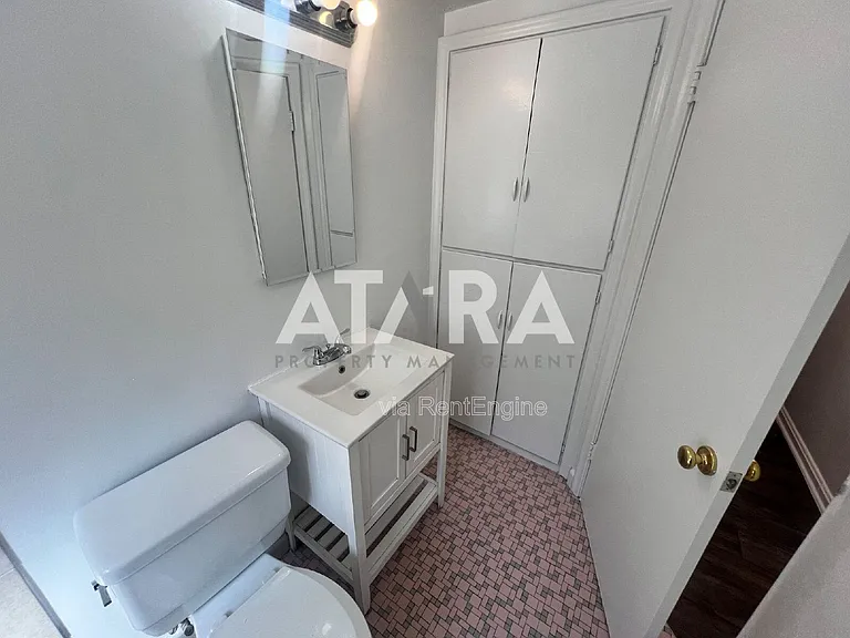 177 W 300 N #7 — Photo 12