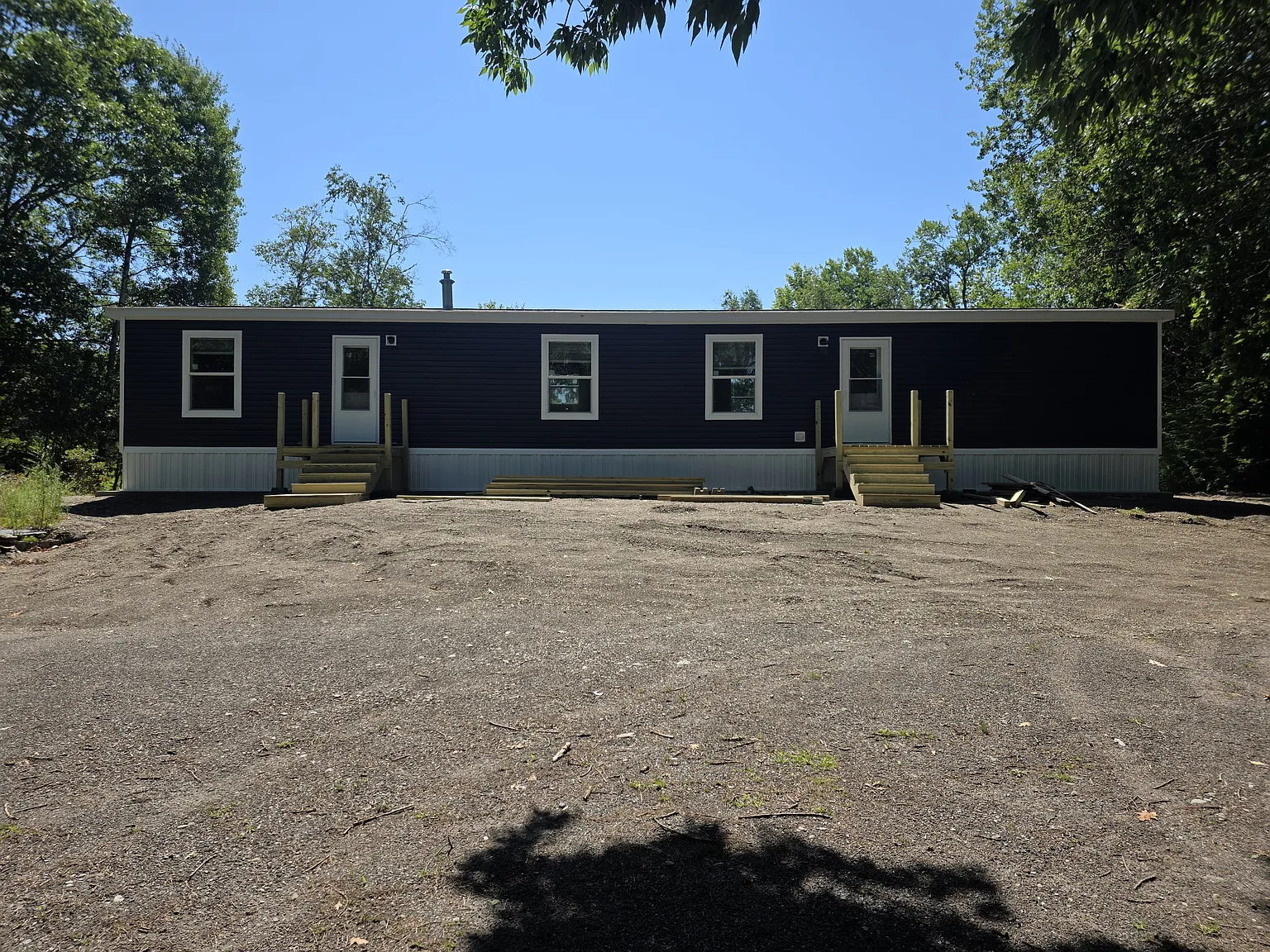 2 bed, 880 sqft, $2,000 — Photo 1