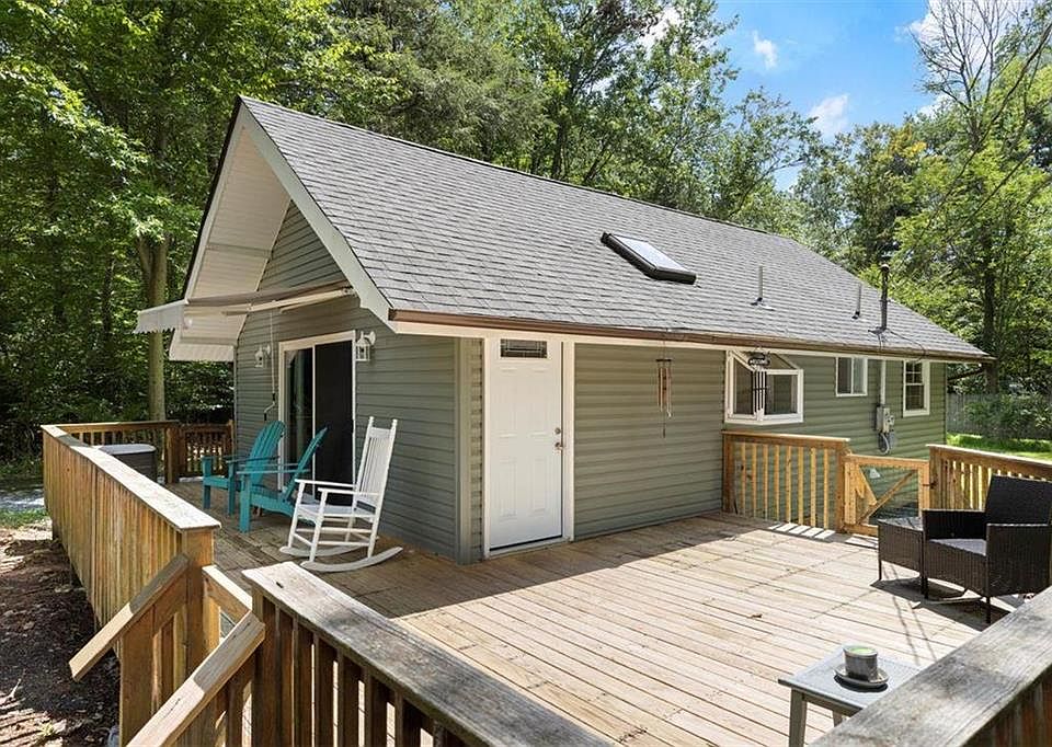 3040 Pleasant View Dr, Kunkletown, PA 18058 | Zillow