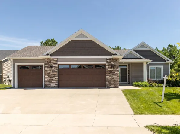 5460 Ridgeview Dr NW, Rochester, MN 55901