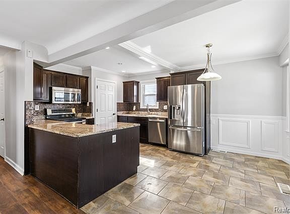 5th image of 1523 Etowah Ave