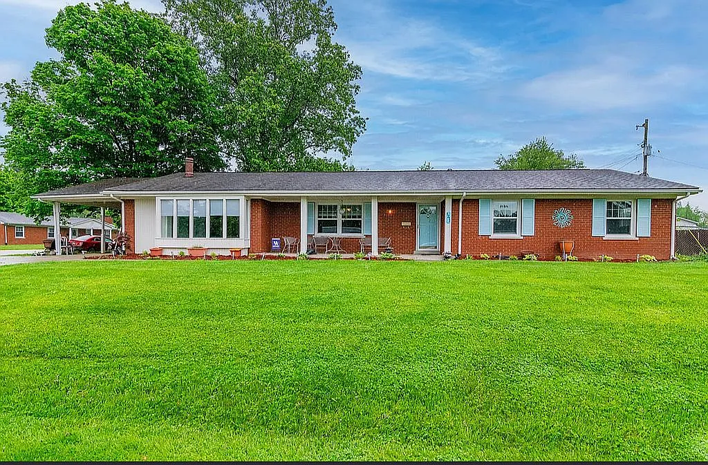 1214 Seneca Trl photo 1