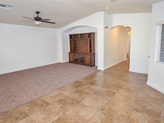 4th image of 9509 Borough Park St