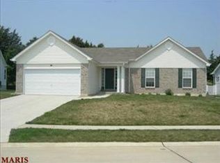 116 Emerald Isle Ln, Wentzville, MO 63385