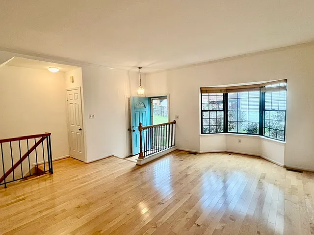 13572 Jasper Ln — Photo 4