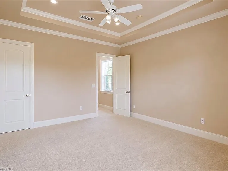 2915 Coco Lakes Dr — Photo 37