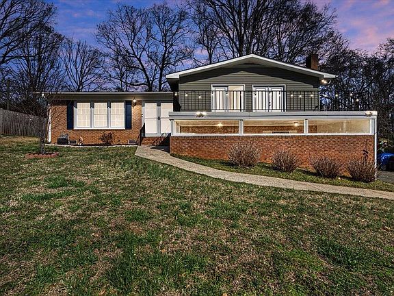 2nd image of 608 Sunnybrook Dr