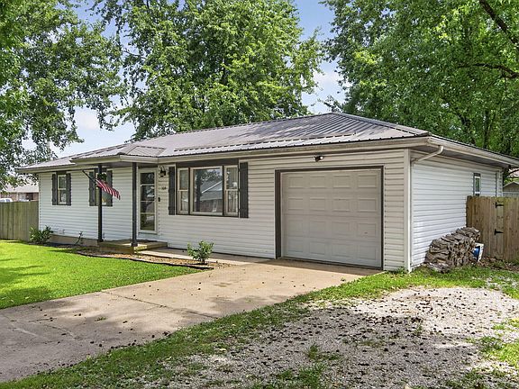 3rd image of 106 S Hodge Street