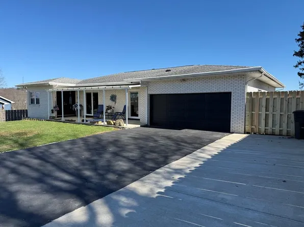 653 Glen Dale Heights Road, Glen Dale, WV 26038