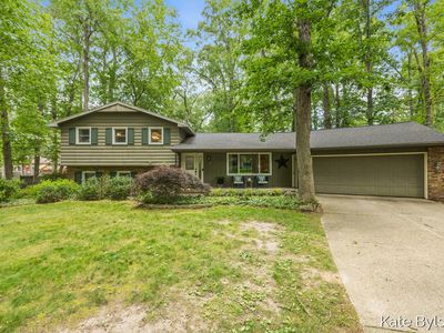 7569 Woodvale St SE, Grand Rapids, MI, 49546