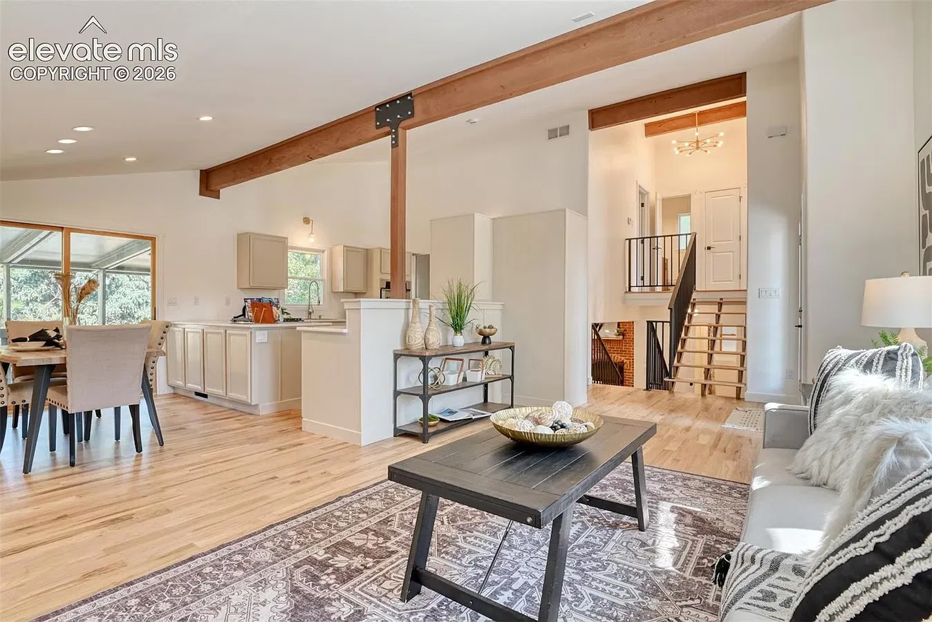 5 bed, 2134 sqft, $2,650 — Photo 3