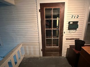 712 E Delmar St, Springfield, MO 65807