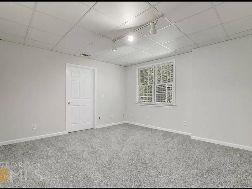 1st image of 1261 Brook Knoll Pl