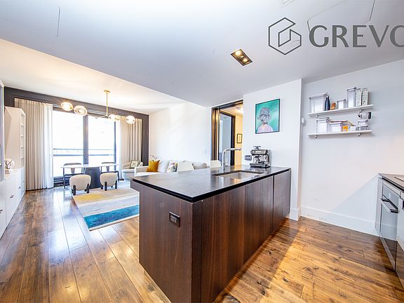 2nd image of 155 W 18th St #802