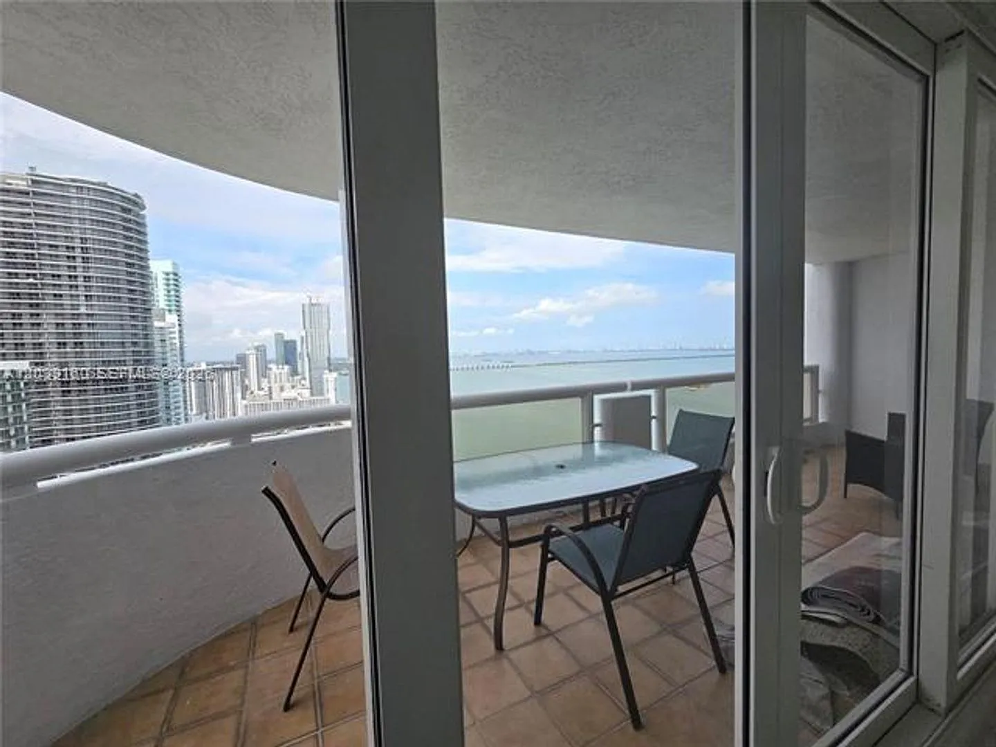 1717 N Bayshore Dr cu-B-4137, Miami, FL 33132 — Photo 4