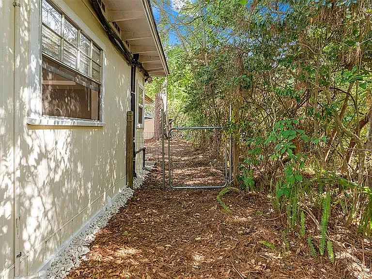 904 NW 14th Ave #B — Photo 19