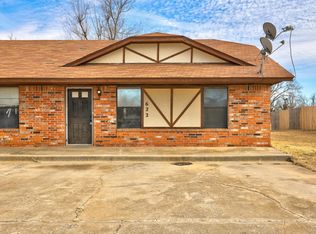 622 N Robin Way, Mustang, OK 73064