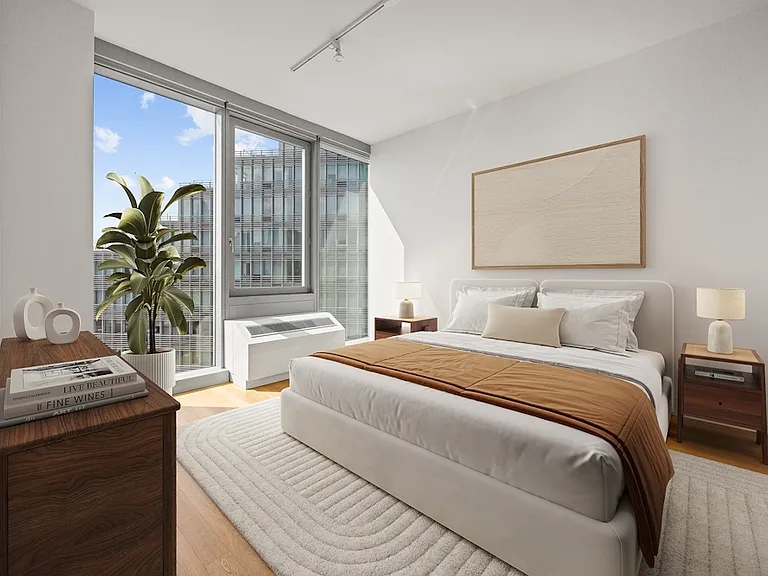 550 W 54th St #2130 — Photo 5